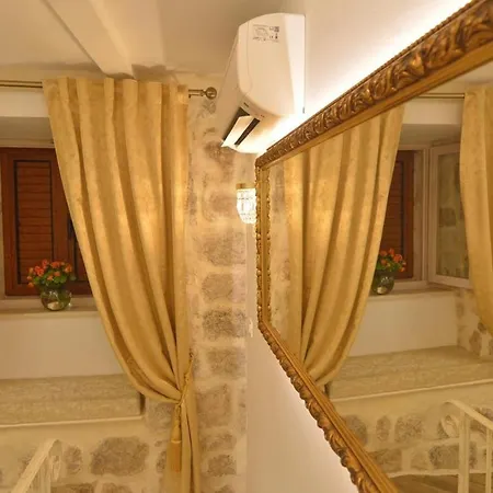 Apartments Nada - Old Town